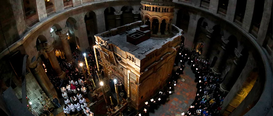 The Church of the Holy Sepulchre shuts its doors