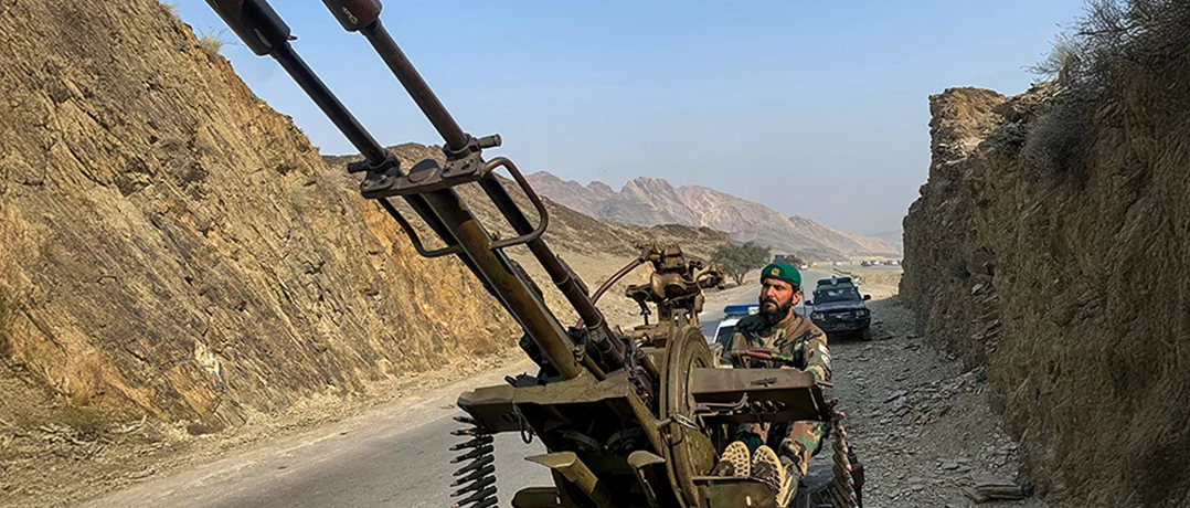 Afghanistan-Pakistan drift into open war