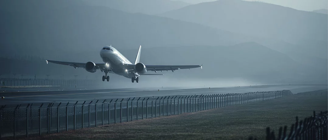 Israel set to build airport near Lebanese border