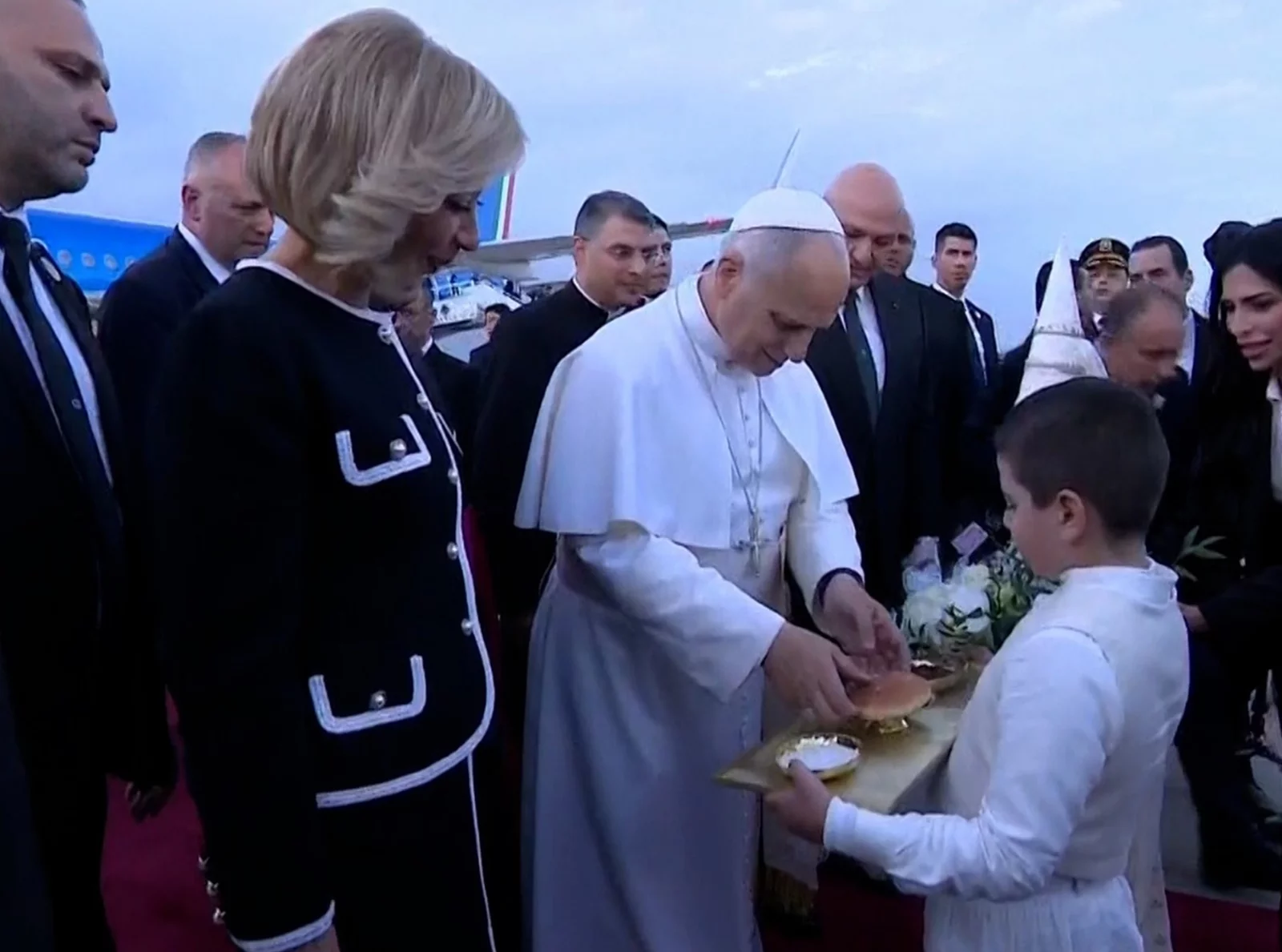 lebanon-welcomes-pope-leo-xiv-a-message-of-peace-amid-storms-and-a-deepening-crisis