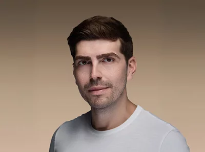 Forbes 30 under 30: Toufiluk, The Lebanese brain who leveraged comedy into beauty