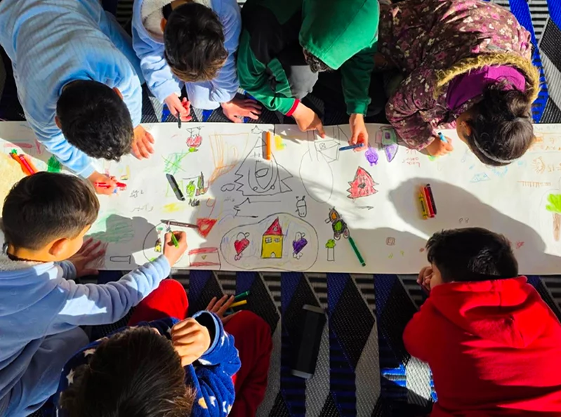 The Lebanese artist who heals amid chaos